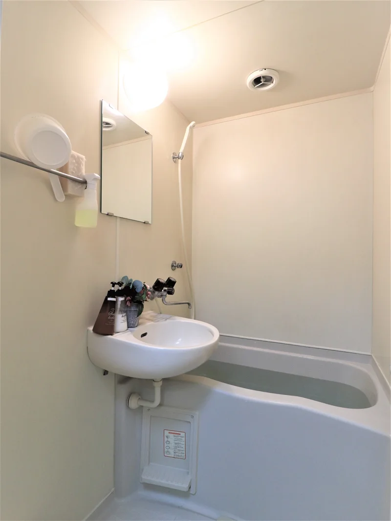 お風呂とトイレが別なので、ゆったり入浴いただけます。　シャンプーコンディショナー・ボディーソープなどすべて標準品となっております。