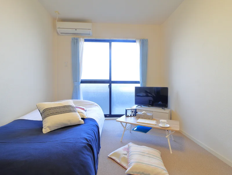 エアコンあり♪　温度調節可能で夏場・冬場関係なく快適にお過ごしいただけます。