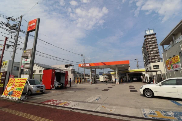 ENEOS ロ－ズガーデン東町 (土居石油)まで徒歩８分