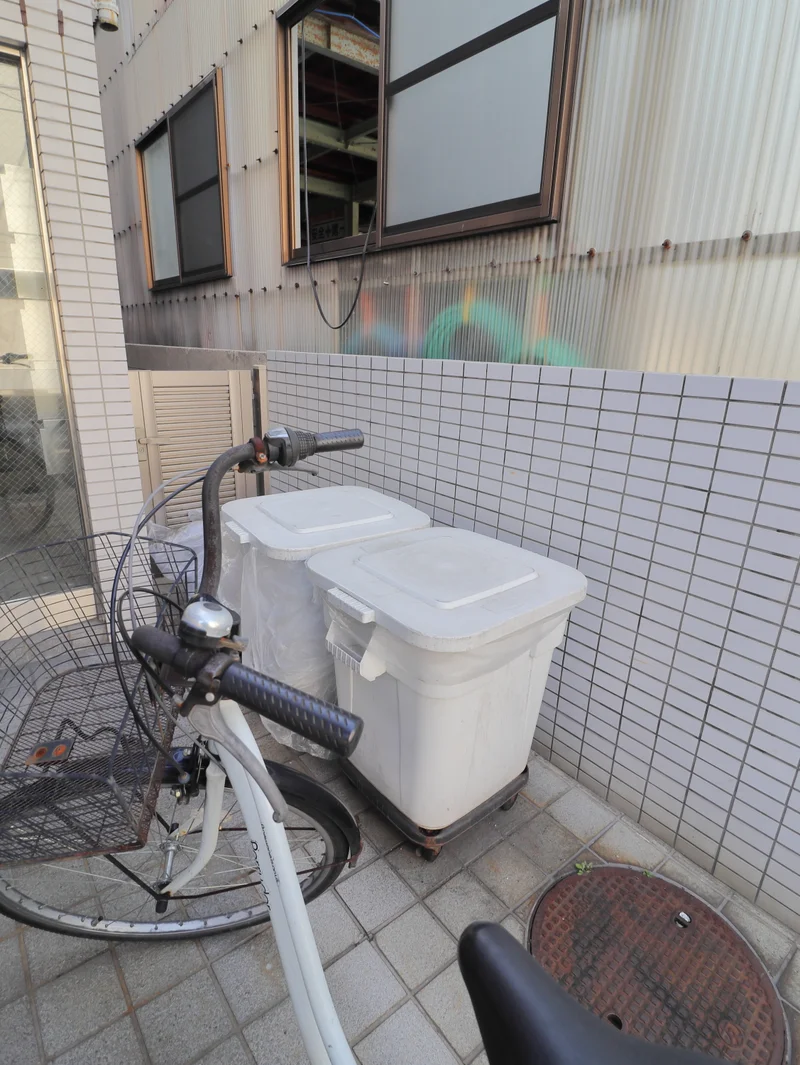 敷地内ゴミ捨て場あり！朝時間がないときも楽々ごみ捨て♪