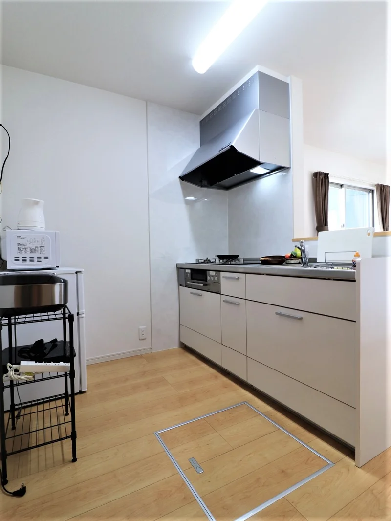 炊飯器や電子レンジ、冷蔵庫などの家電類も用意しております！