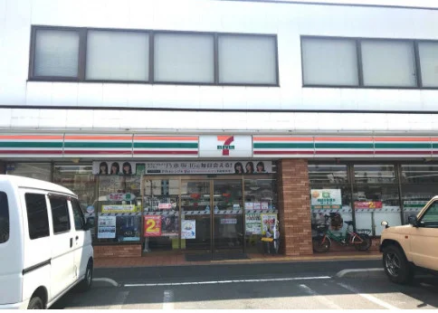 セブン-イレブン 岡山岡南町１丁目店まで徒歩2分、220ｍ。
