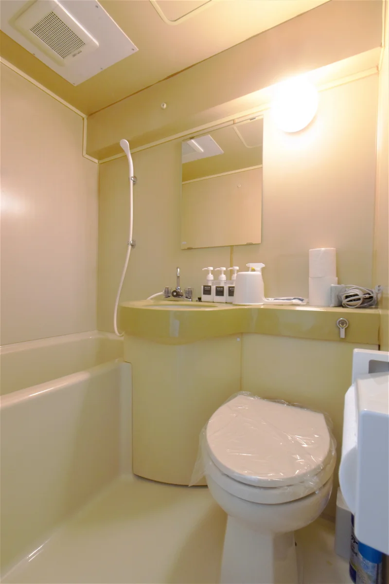 掃除がしやすい3点ユニットタイプのお風呂です