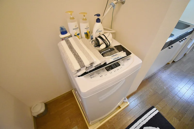 【家電画像】香川ウィークリードットコムでは、家電賃貸以上の暮らしを目指してます。洗濯機、冷蔵庫、テレビなど通常設備となります。