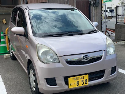 ガッツレンタカー箱崎駅前店