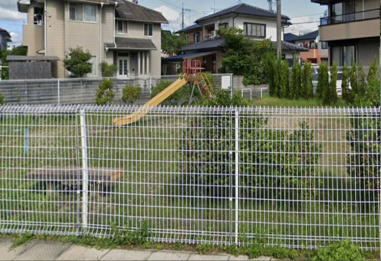 サニータウン東子公園まで徒歩１０分
