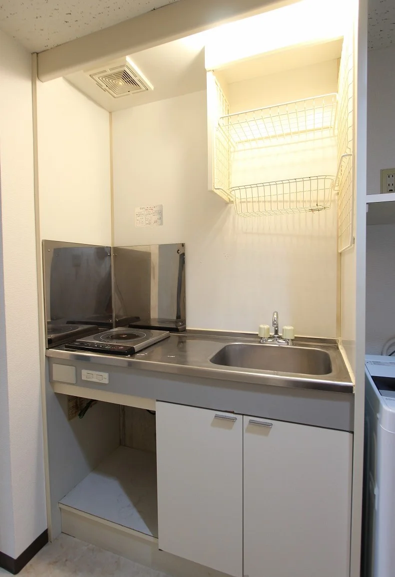 ※炊飯器・鍋フライパン・掃除機・アイロン・空気清浄機・HDD・ブルーレイレコーダーは現在設置しておりません。