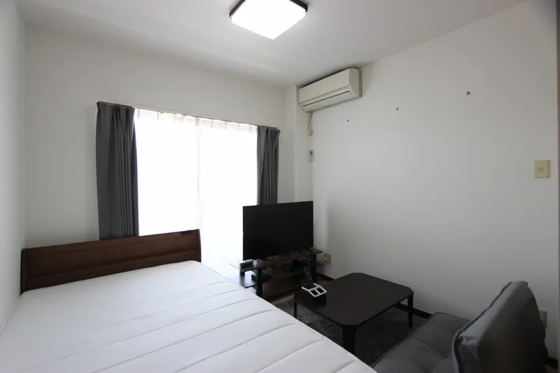 ※炊飯器・鍋フライパン・掃除機・アイロン・空気清浄機・HDD・ブルーレイレコーダーは現在設置しておりません。