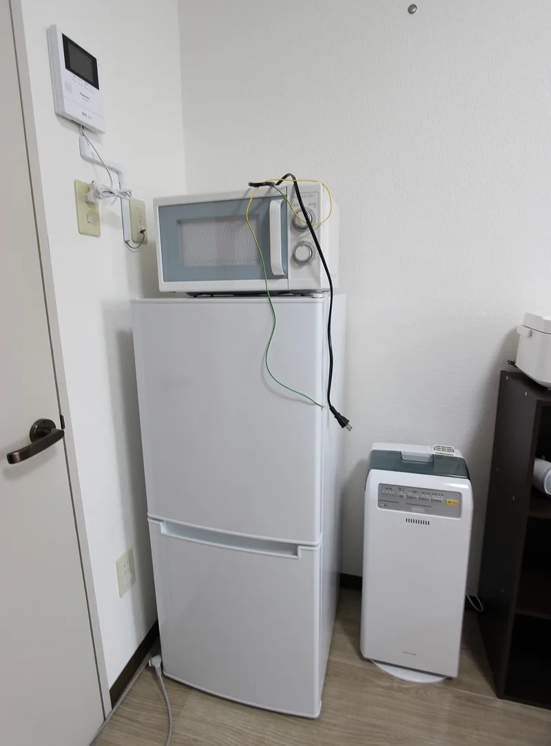 ※炊飯器・鍋フライパン・掃除機・アイロン・空気清浄機・HDD・ブルーレイレコーダーは現在設置しておりません。
