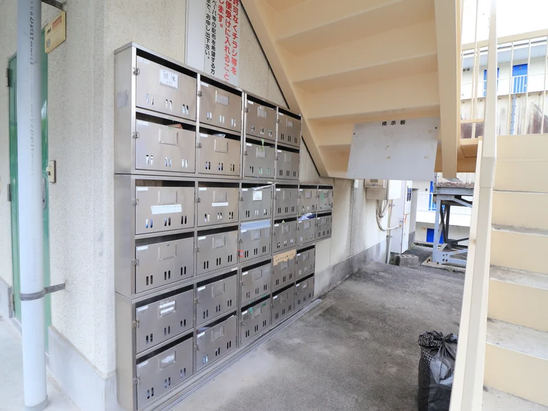 集合ポスト　郵便物の受け取りも可能で便利です！