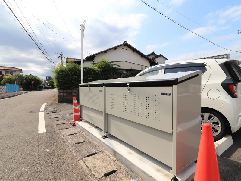 敷地内ゴミ捨て場