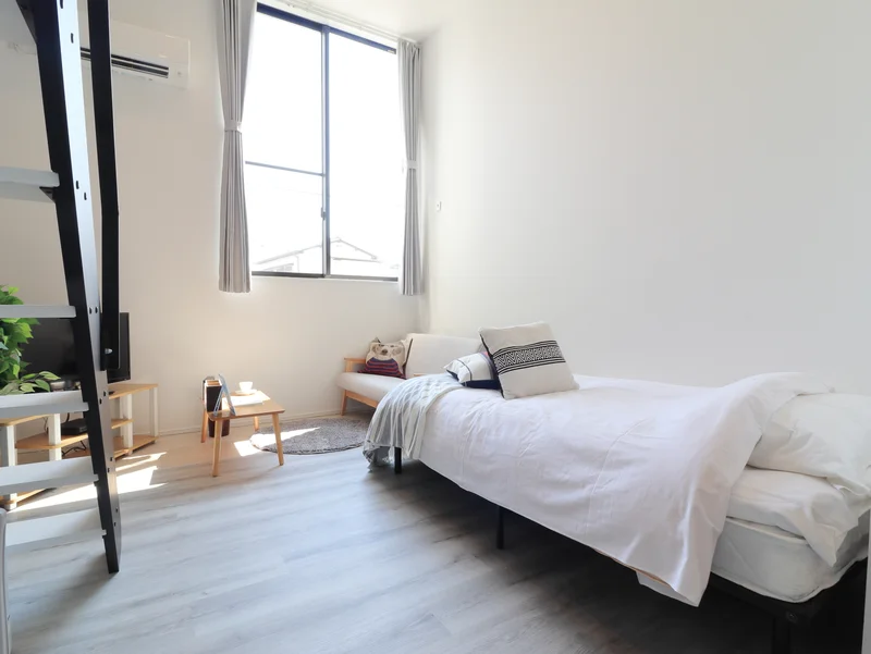 テレビなど休日もごゆっくり！　リネン類も豊富にご用意がございます。