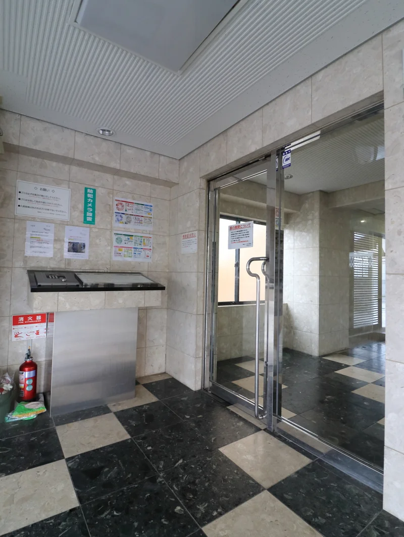 オートロック付でセキュリティ対策あり！　女性にも安心安全でおすすめな物件！