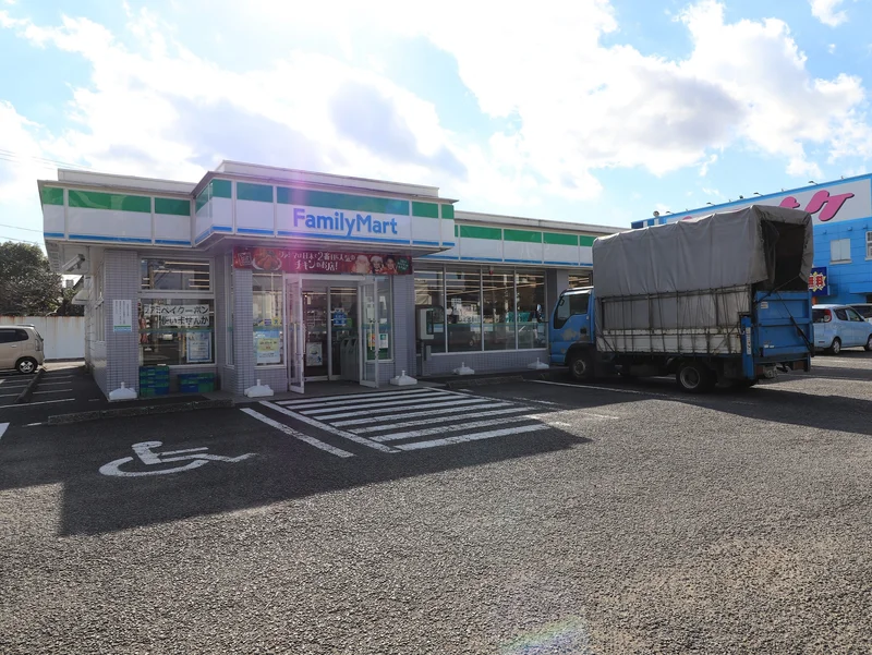 ファミリーマート　宮崎権現通り店