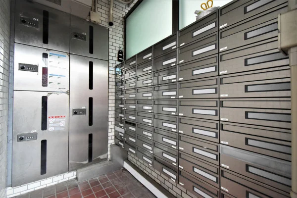 集合ポスト、宅配BOX