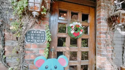 フランス料理　ウッドハウスまで車で８分