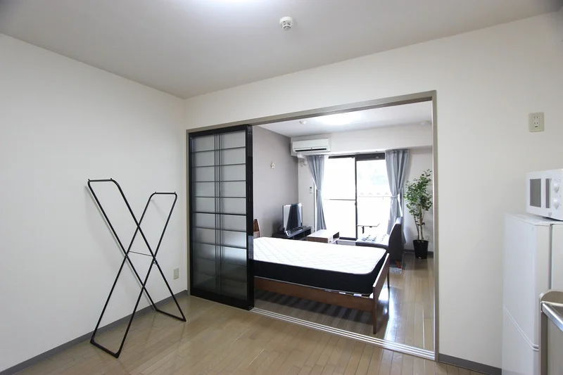 ※炊飯器・鍋フライパン・掃除機・アイロン・空気清浄機・HDD・ブルーレイレコーダーは現在設置しておりません。