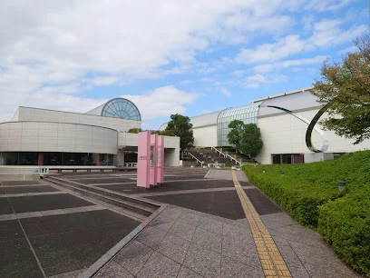平塚市美術館まで徒歩15分