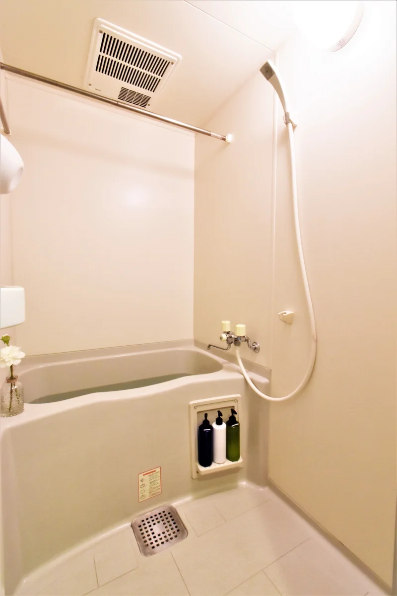バストイレ別でお風呂洗剤などもあり！