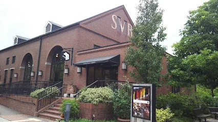 キリン横浜ファクトリーショップまで徒歩10分