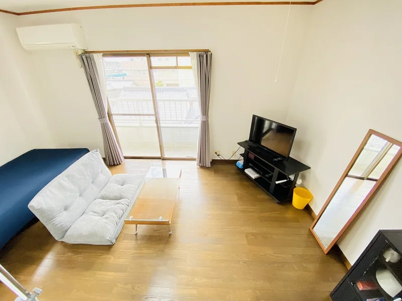 日当たりが良く、立地条件の良いウィークリーマンションです♪姿鏡もあるので、お出かけ前チェックも簡単☆☆