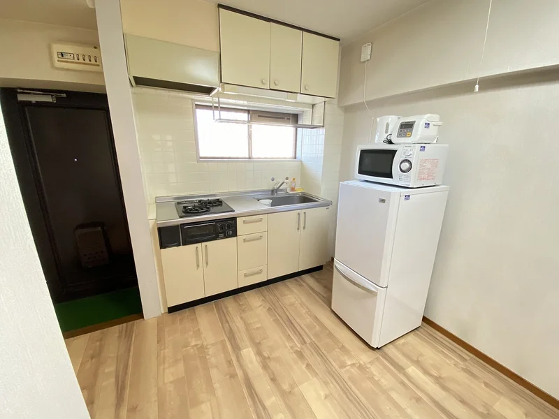 ２口コンロ付♪スーパーで食材を買ってきたらすぐにお料理に取り掛かれます！