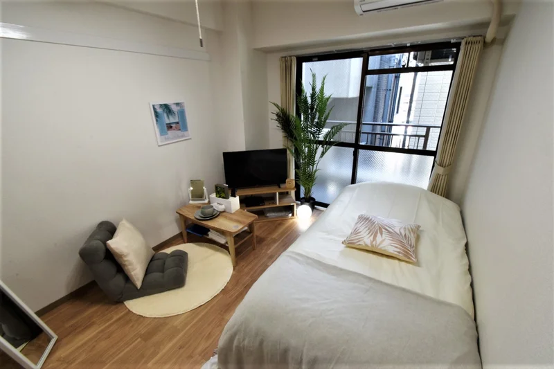 ティッシュや時計など小物もあります♪