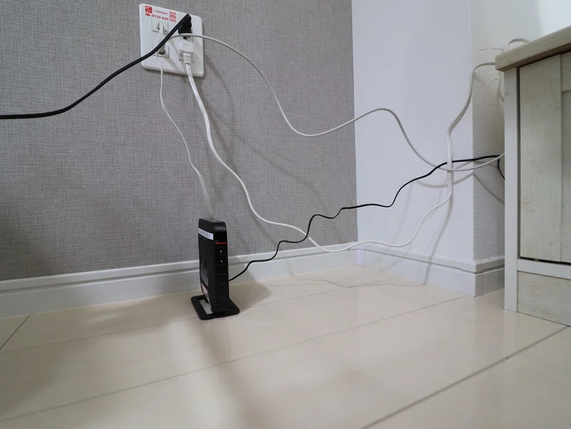 ルーター（WIFIインターネット無料）