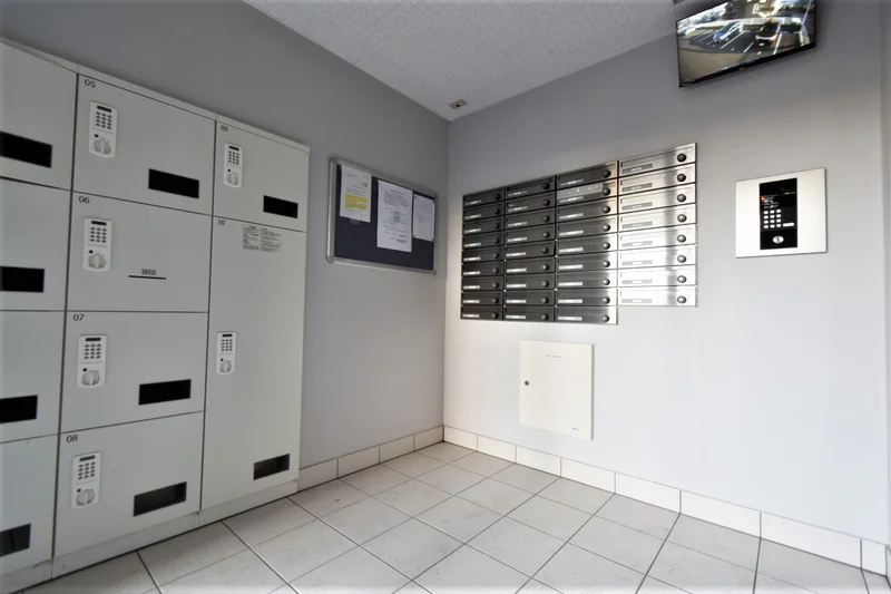 宅配ボックス（配送受け取りも可能です）