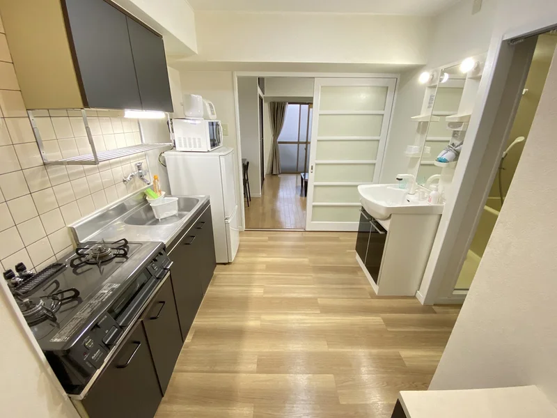 ２口コンロ付♪スーパーで食材を買ってきたらすぐにお料理に取り掛かれます！