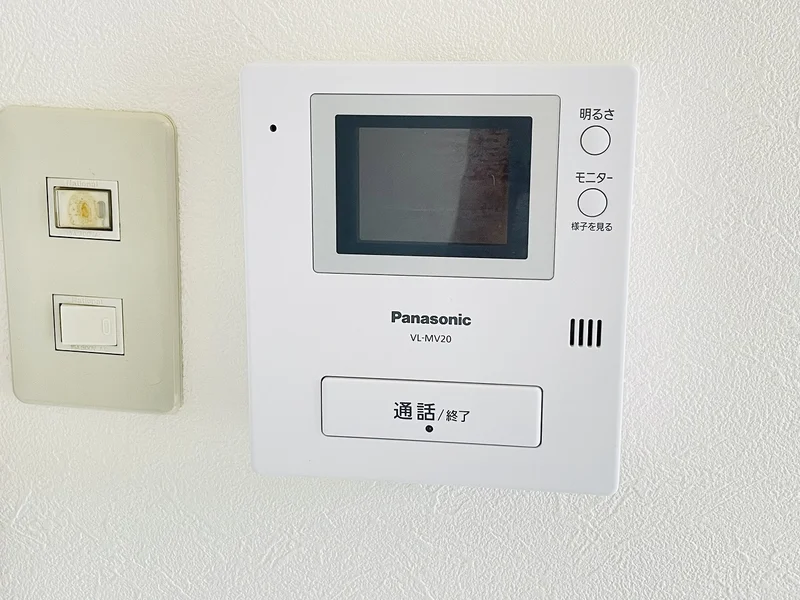 電子キー、テレビモニター付なので女性に安心♪