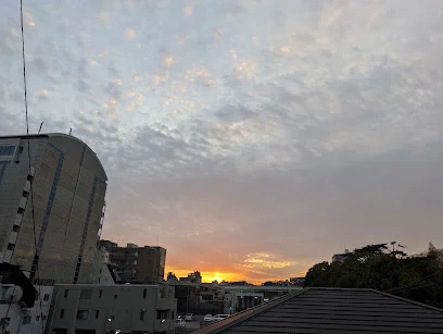 アーバンセンター横浜ウエストまで徒歩12分