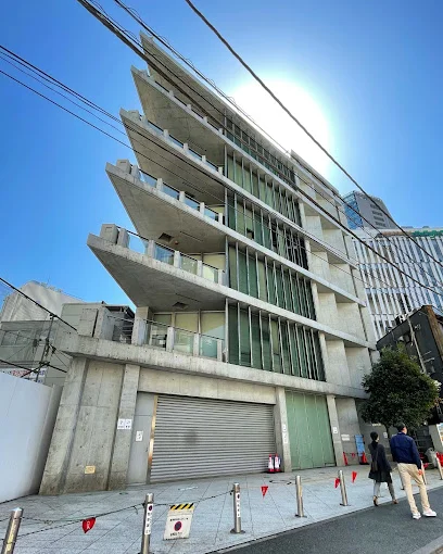 情報セキュリティ大学院大学 IISECまで徒歩14分