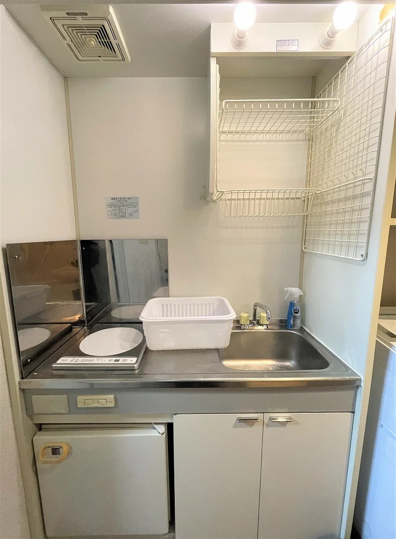 ※炊飯器・鍋フライパン・掃除機・アイロン・空気清浄機・HDD・ブルーレイレコーダーは現在設置しておりません。