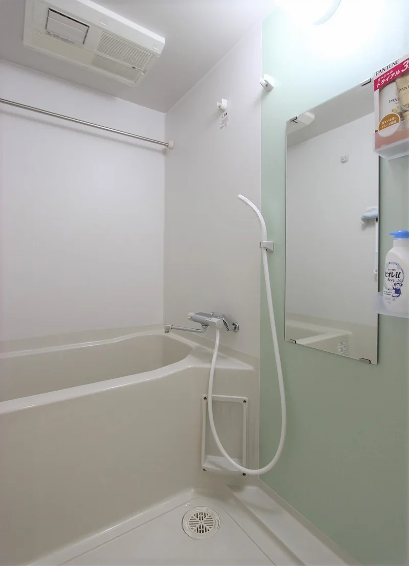 ※炊飯器・鍋フライパン・掃除機・アイロン・空気清浄機・HDD・ブルーレイレコーダーは現在設置しておりません。