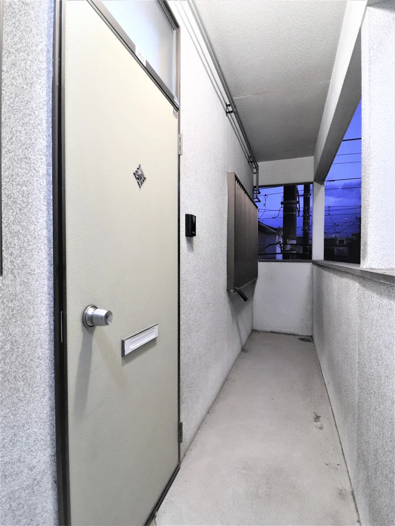 角部屋なので広々とした室内！