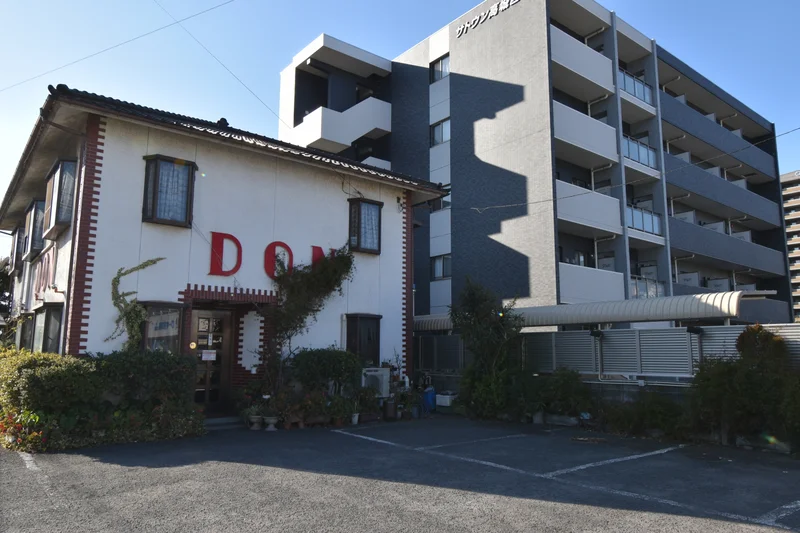 ＤＯＮ　定食屋