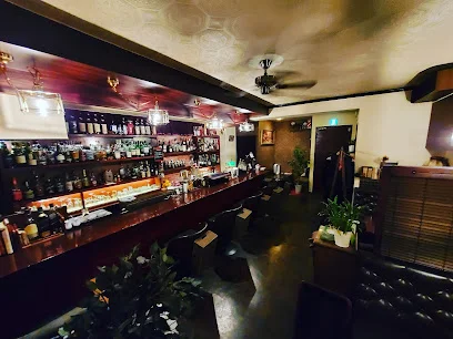 BAR ANCHORまで徒歩5分