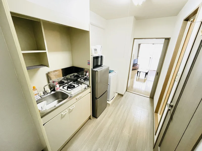 寝室とキッチンが別なので、料理をしても安心☆★