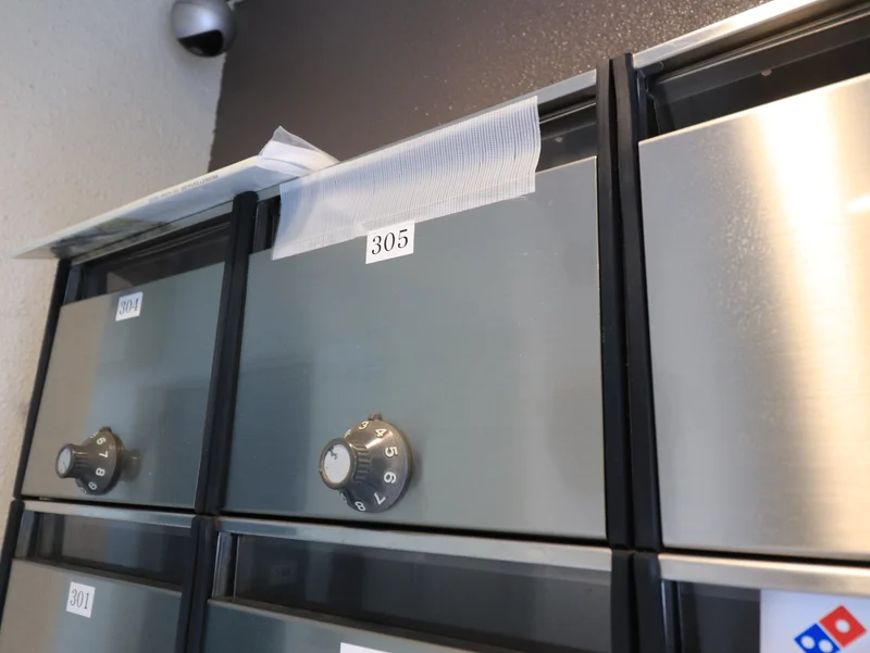 集合ポスト（拡大）　ポストダイヤル番号あり