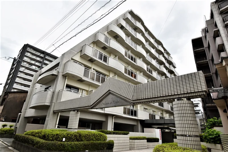 高層マンション　熊本学園大学やコンビニ近くでアクセスの良い立地です！