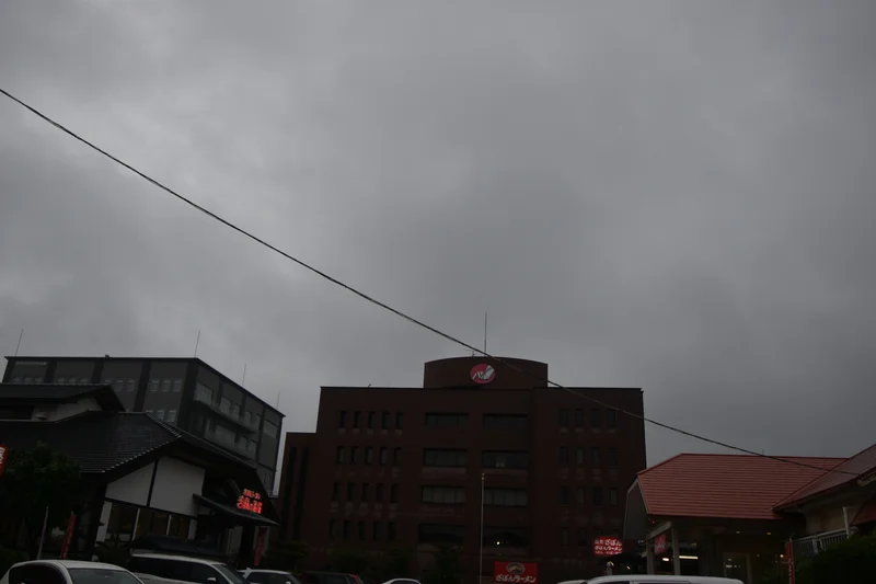 長島商亊本社まで徒歩12分、900m