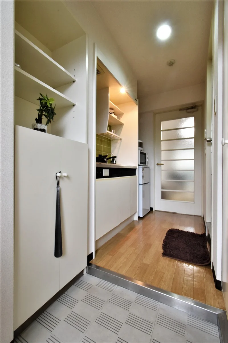 シューズボックスあり　靴など収納可能！