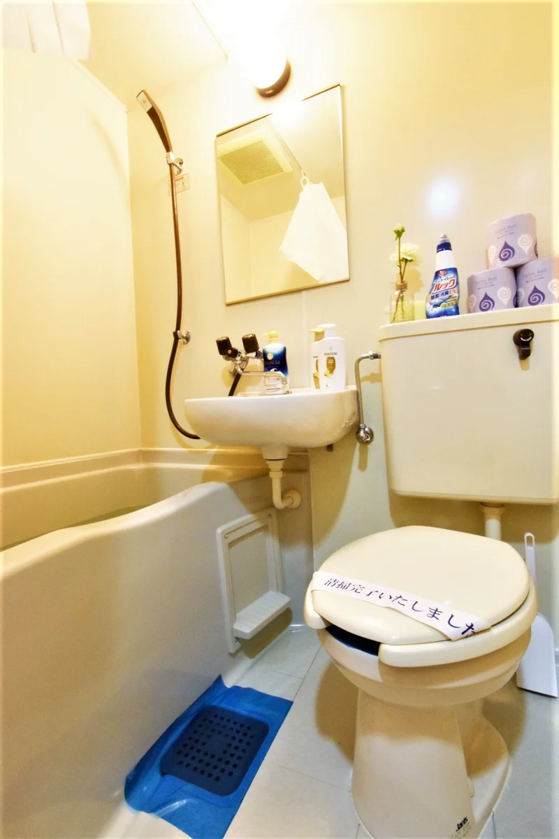 シャンプー・コンディショナー・ボディーソープなど豊富で　お風呂洗剤やトイレ洗剤などブラシもございます！