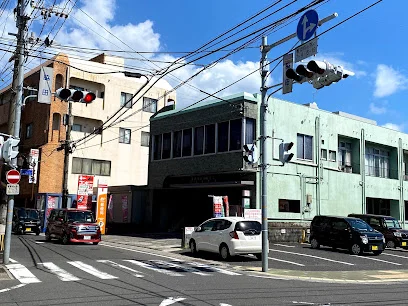 鹿児島宇宿三郵便局まで徒歩7分、550m