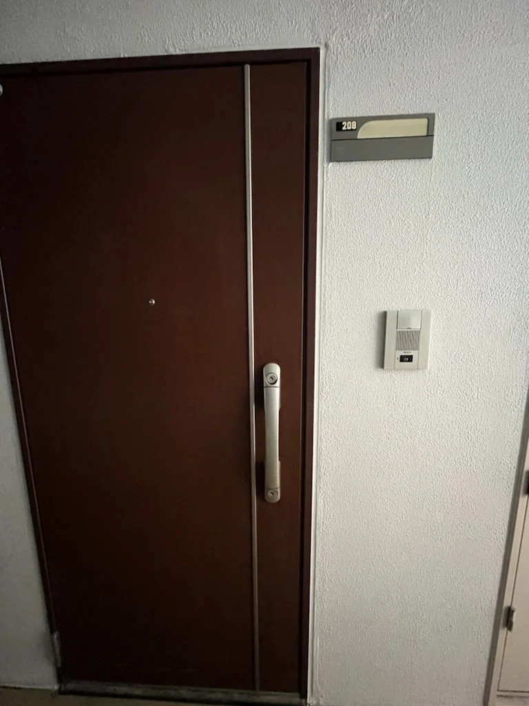 ※炊飯器・鍋フライパン・掃除機・アイロン・空気清浄機・HDD・ブルーレイレコーダーは現在設置しておりません。