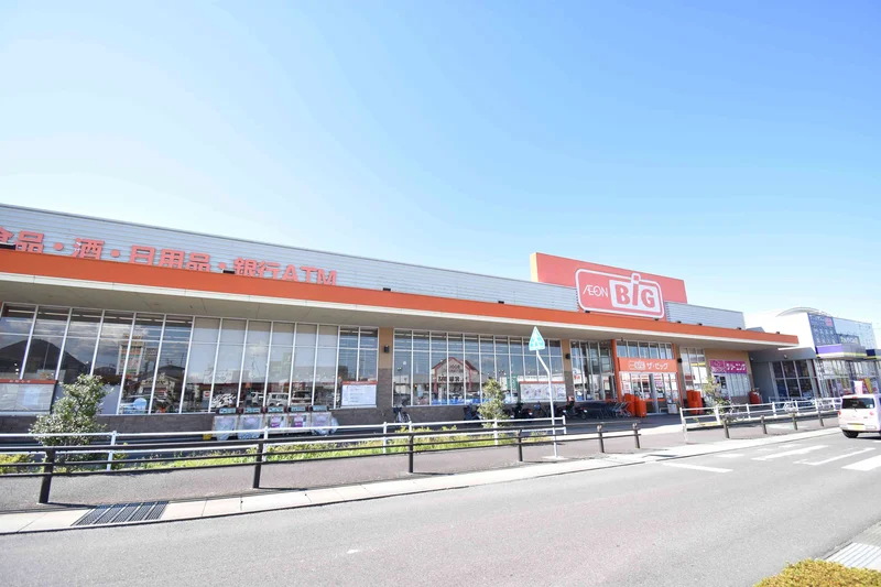 ザ・ビッグ 丸亀城南店まで車で6分、2.5」㎞