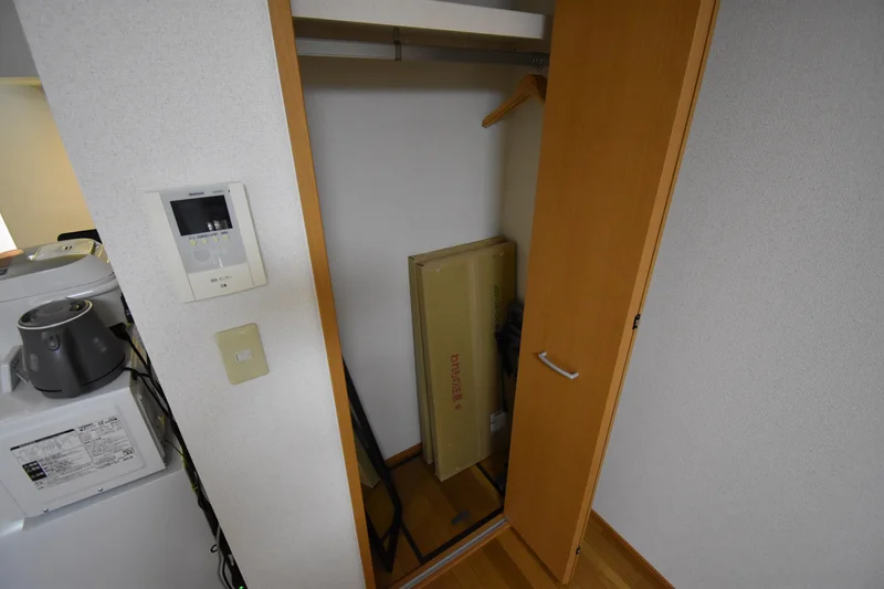 【収納完備】掃除機完備‼収納も広いので、岐阜県各務ヶ原市滞在中のウィークリーマンション生活も快適自在に過ごせますね♪