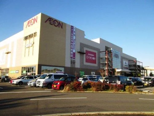 イオンタウン各務原まで車で9分。