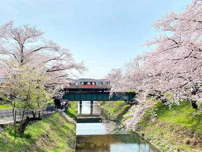 各務原市民公園まで徒歩4分